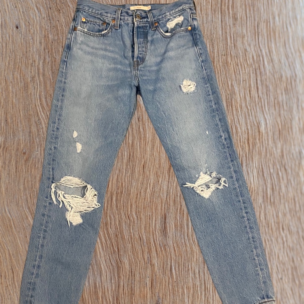 VINTAGE LEVI WEDGIE JEANS